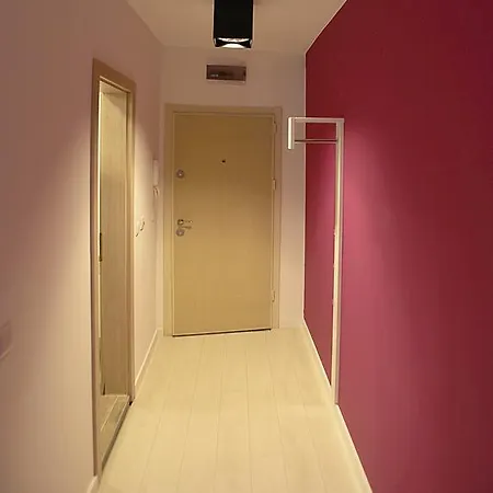 Turquoise And Magenta Apartment Sofia
